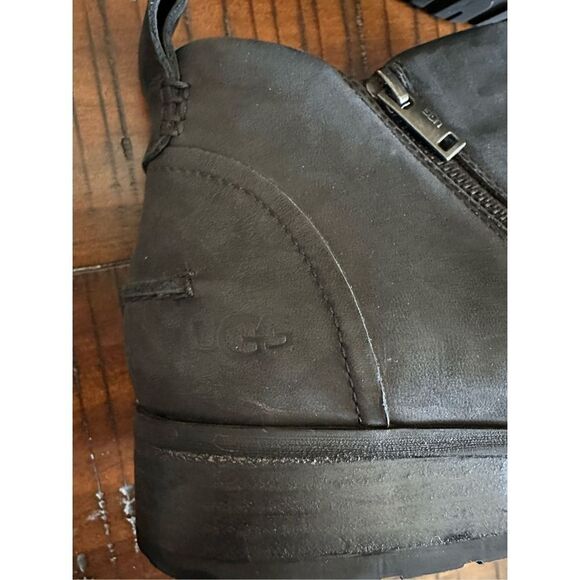 UGG Aureo black waterproof ankle boots booties 11 - Picture 3 of 9